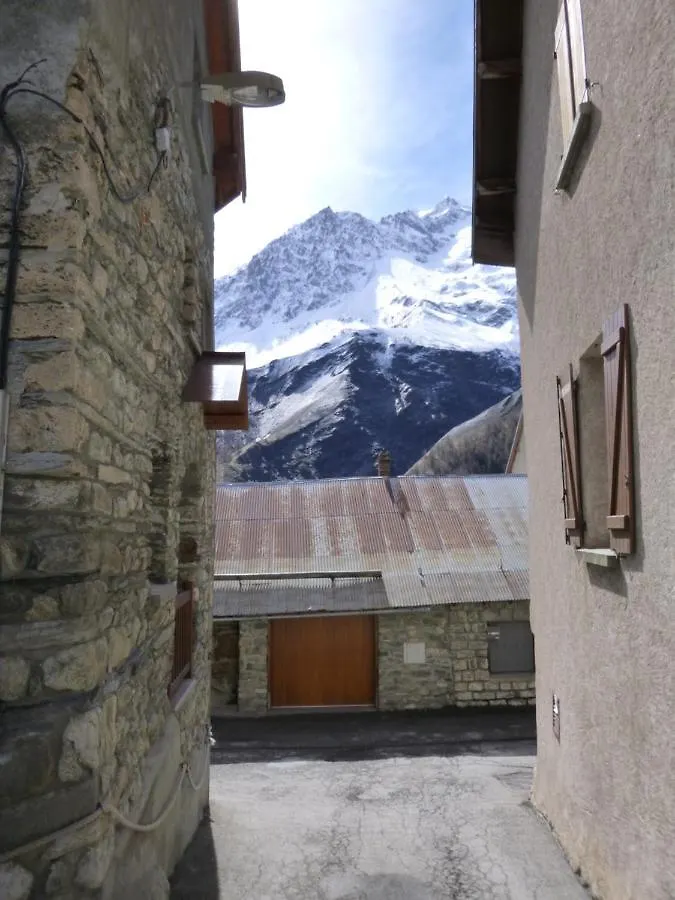 La Traverse Apartments La Grave France